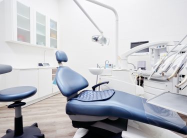 Dental,Equipment,In,Dentist,Office,In,New,Modern,Stomatological,Clinic